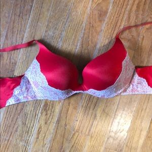 Victoria’s Secret bra